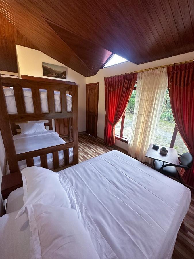 Brisas Del Rio Hotel Mindo Eksteriør billede