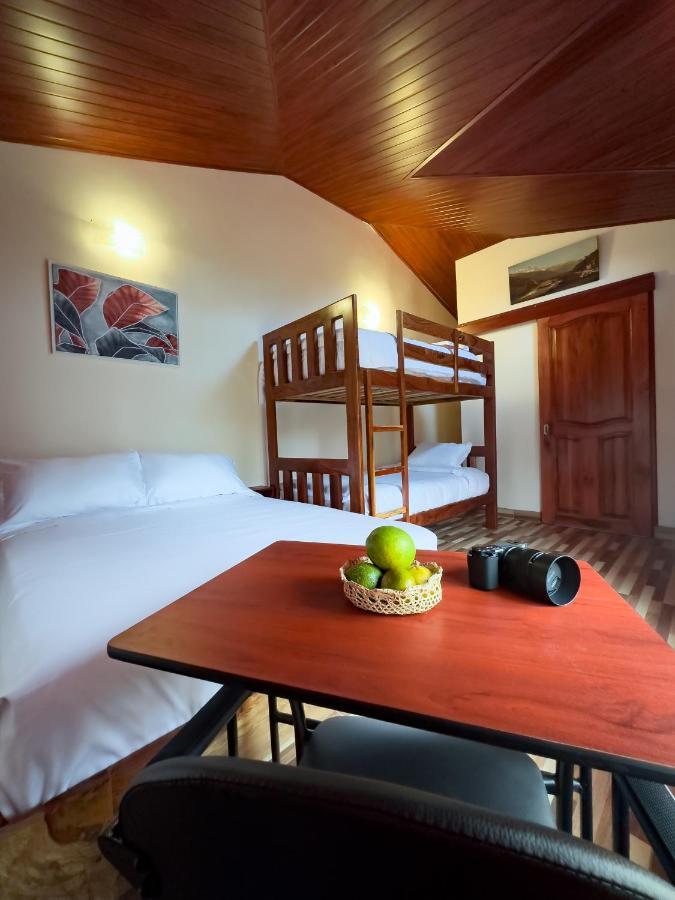 Brisas Del Rio Hotel Mindo Eksteriør billede